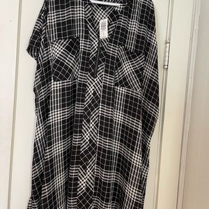 NWT Torrid size 6 tunic
